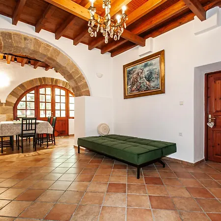 Villa Harmonia - A Sanctuary In The Old Town Of Rhodes