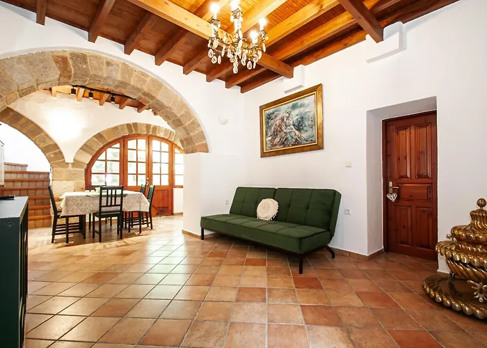 Harmonia - A Sanctuary In The Old Town Of Rhodes *