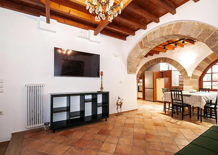 Harmonia - A Sanctuary In The Old Town Of Rhodes *